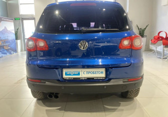 Подержанный автомобиль Volkswagen Tiguan 2010 года (5 фото)
