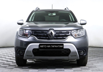 Подержанный автомобиль Renault Duster 2021 года (2 фото)
