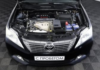 Подержанный автомобиль Toyota Camry Sedan 2012 года (9 фото)