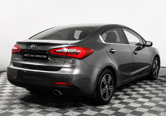 Подержанный автомобиль Kia Cerato Sedan 2015 года (5 фото)
