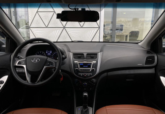 Подержанный автомобиль Hyundai Solaris Sedan 2016 года (11 фото)