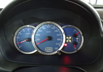 Подержанный автомобиль Mitsubishi L200 2008 года (12 фото)