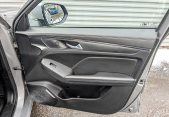 Подержанный автомобиль Haval Jolion 2022 года (23 фото)