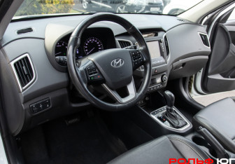 Подержанный автомобиль Hyundai Creta 2018 года (15 фото)