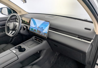 Новый Evolute i-SPACE 2025 (9 фото)