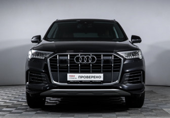Подержанный автомобиль Audi Q7 2020 года (2 фото)