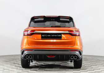 Подержанный автомобиль Geely Coolray 2020 года (4 фото)