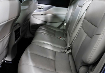 Подержанный автомобиль Nissan Murano Suv 2016 года (8 фото)