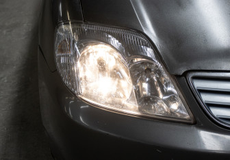 Подержанный автомобиль Toyota Corolla Sedan 2006 года (19 фото)