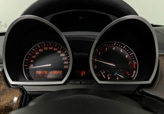 Подержанный автомобиль BMW Z4 Roadster 2008 года (13 фото)