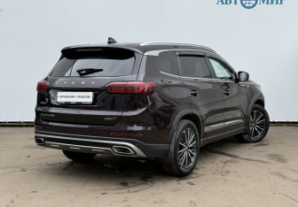 Подержанный автомобиль Chery Tiggo 8 Pro 2022 года (5 фото)