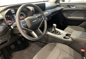 Новый Haval Jolion 2025 (8 фото)