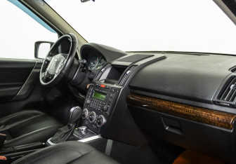 Подержанный автомобиль Land Rover Freelander 2007 года (9 фото)