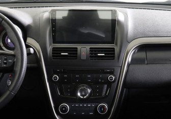 Подержанный автомобиль FAW Besturn X80 2018 года (8 фото)