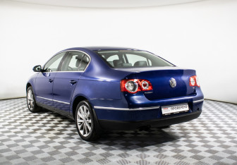 Подержанный автомобиль Volkswagen Passat Sedan 2008 года (7 фото)
