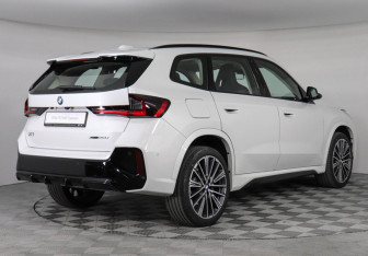 Новый BMW X1 2026 (2 фото)