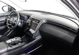 Подержанный автомобиль Hyundai Tucson 2021 года (10 фото)