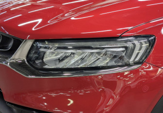 Подержанный автомобиль Geely Tugella 2022 года (11 фото)