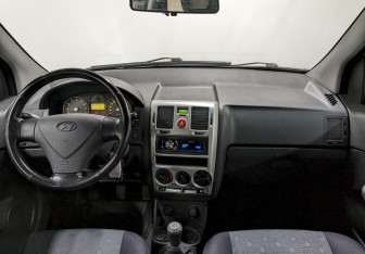 Подержанный автомобиль Hyundai Getz 2008 года (22 фото)
