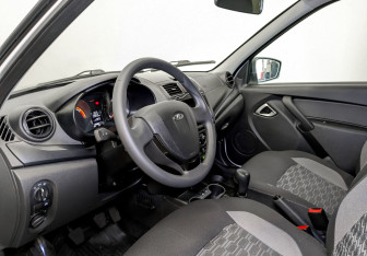 Подержанный автомобиль LADA (ВАЗ) Granta Wagon 2023 года (16 фото)