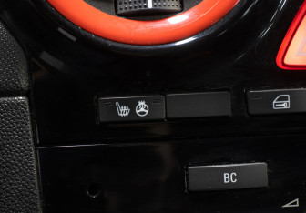 Подержанный автомобиль Opel Corsa 2011 года (19 фото)