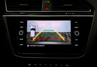 Подержанный автомобиль Volkswagen Tiguan 2020 года (26 фото)