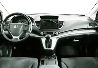 Подержанный автомобиль Honda CR-V 2013 года (7 фото)