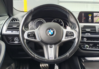 Подержанный автомобиль BMW X3 2021 года (17 фото)