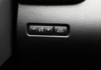 Подержанный автомобиль Nissan Qashqai 2021 года (15 фото)