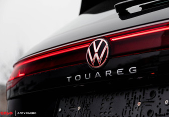 Новый Volkswagen Touareg 2025 (8 фото)