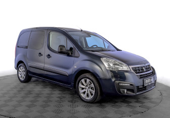 Подержанный автомобиль Peugeot Partner 2021 года (3 фото)