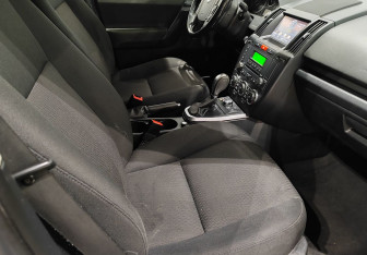 Подержанный автомобиль Land Rover Freelander 2012 года (9 фото)