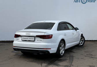 Подержанный автомобиль Audi A4 Sedan 2019 года (5 фото)