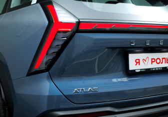 Новый Geely Atlas 2025 (6 фото)