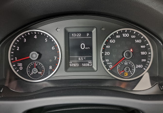 Подержанный автомобиль Volkswagen Tiguan 2016 года (16 фото)