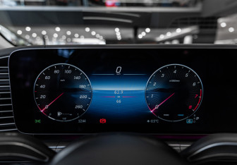 Новый Mercedes-Benz Maybach GLS 2025 (18 фото)