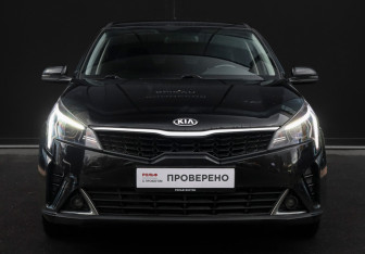 Подержанный автомобиль Kia Rio Sedan 2020 года (2 фото)