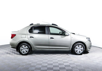 Подержанный автомобиль Renault Logan Sedan 2014 года (4 фото)