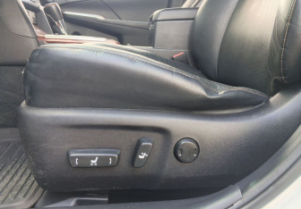 Подержанный автомобиль Toyota Camry Sedan 2014 года (14 фото)