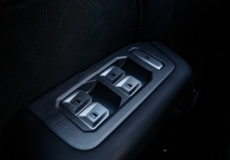 Подержанный автомобиль Jetour T2 2024 года (23 фото)