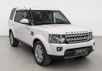 Подержанный автомобиль Land Rover Discovery 2015 года (3 фото)
