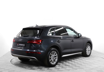 Подержанный автомобиль Audi Q5 2018 года (5 фото)