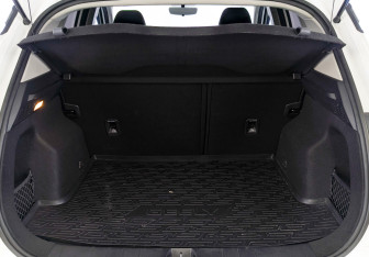 Подержанный автомобиль Geely Coolray 2023 года (10 фото)