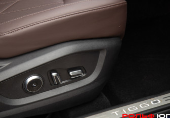 Подержанный автомобиль Chery Tiggo 8 Pro Max 2023 года (22 фото)