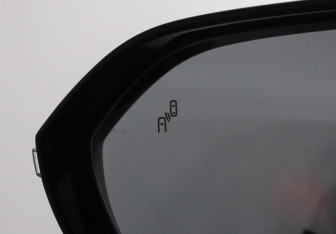 Подержанный автомобиль Jaecoo J8 2024 года (15 фото)