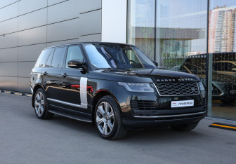 Подержанный автомобиль Land Rover Range Rover 2018 года (3 фото)
