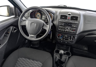 Подержанный автомобиль LADA (ВАЗ) Granta Liftback 2024 года (26 фото)