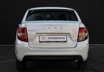 Подержанный автомобиль LADA (ВАЗ) Granta Sedan 2023 года (6 фото)