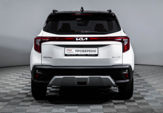 Подержанный автомобиль Kia Seltos 2024 года (6 фото)