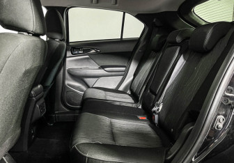 Подержанный автомобиль Mitsubishi Eclipse Cross 2019 года (10 фото)